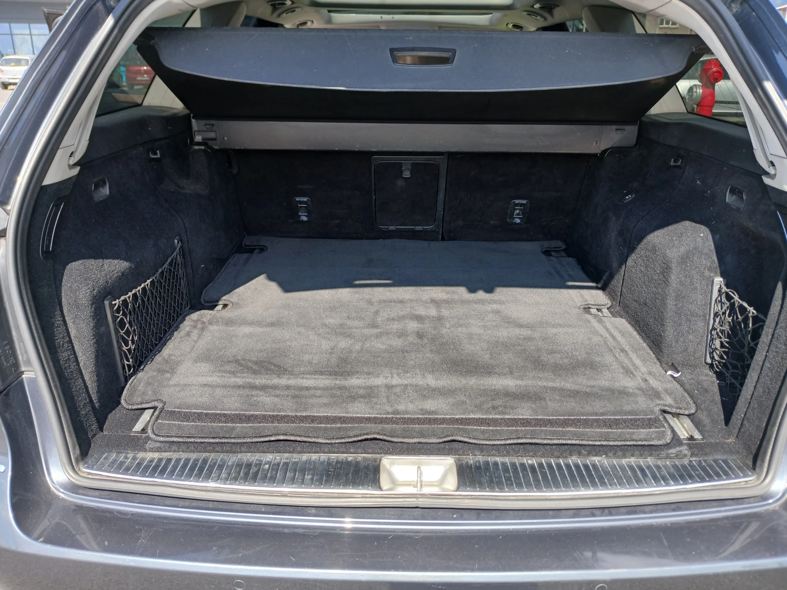 Mercedes-Benz E 350 CDI, снимка 13 - Автомобили и джипове - 54342915