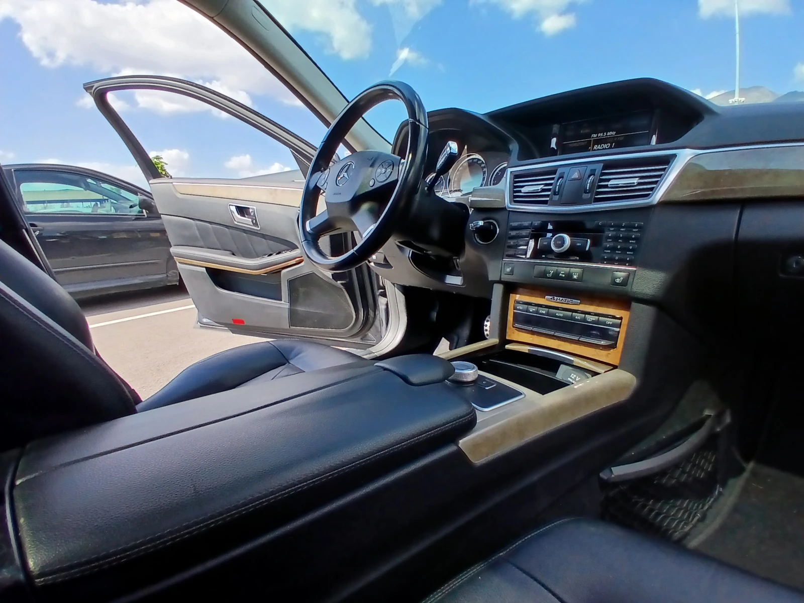 Mercedes-Benz E 350 CDI, снимка 8 - Автомобили и джипове - 54342915