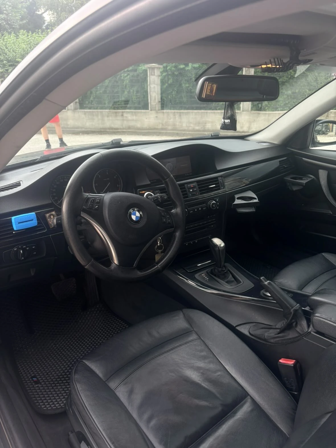 BMW 320, снимка 7 - Автомобили и джипове - 54742097