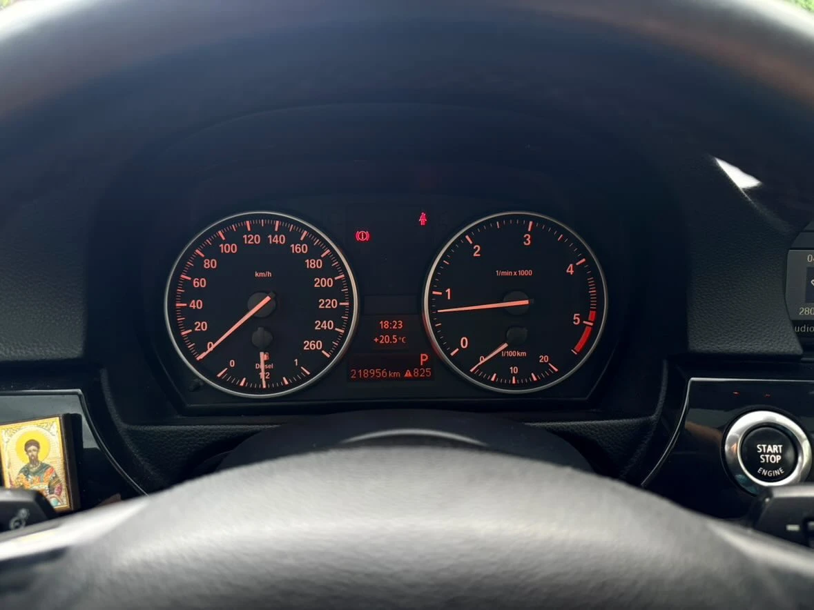 BMW 320, снимка 13 - Автомобили и джипове - 54742097