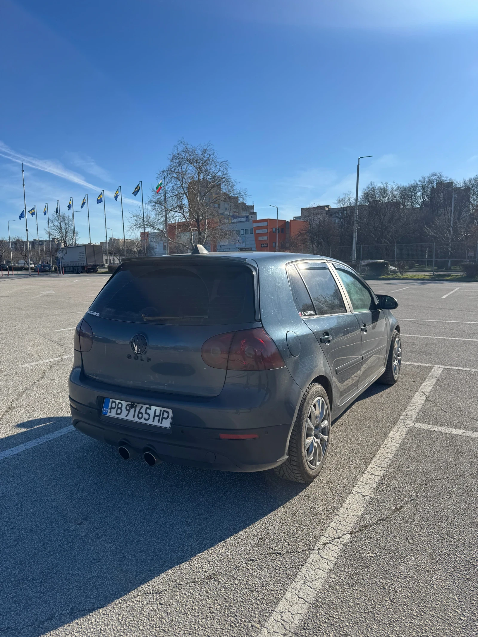 VW Golf, снимка 3 - Автомобили и джипове - 55021879