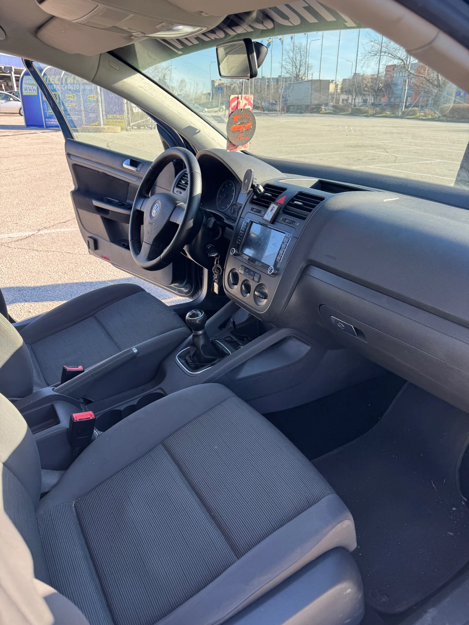 VW Golf, снимка 7 - Автомобили и джипове - 55021879