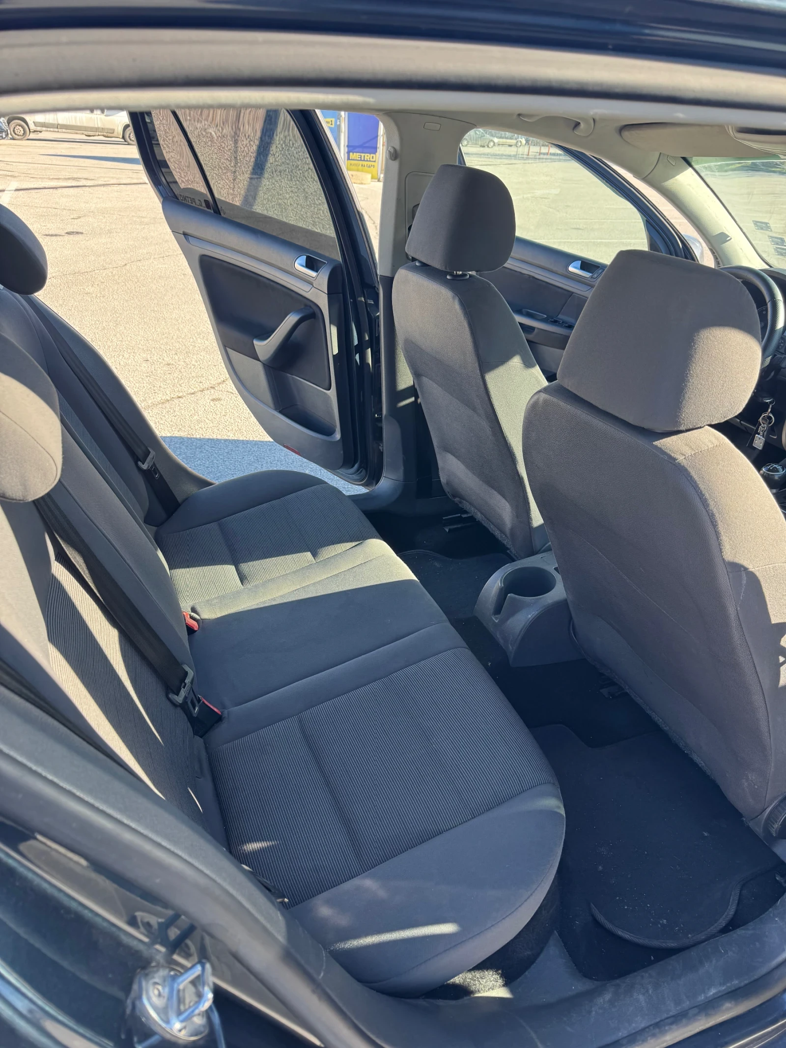VW Golf, снимка 8 - Автомобили и джипове - 55021879