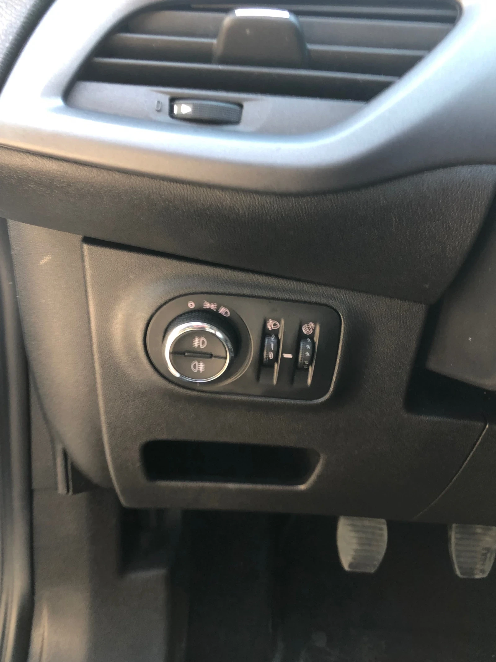 Opel Corsa 1.4 90к.с. Газ/Бензин., снимка 13 - Автомобили и джипове - 55081548