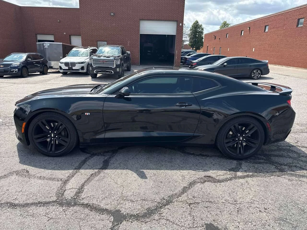 Chevrolet Camaro * 2SS * АВТОКРЕДИТ БЕЗ ПЪРВОНАЧАЛНА ВНОСКА* , снимка 2 - Автомобили и джипове - 55750835