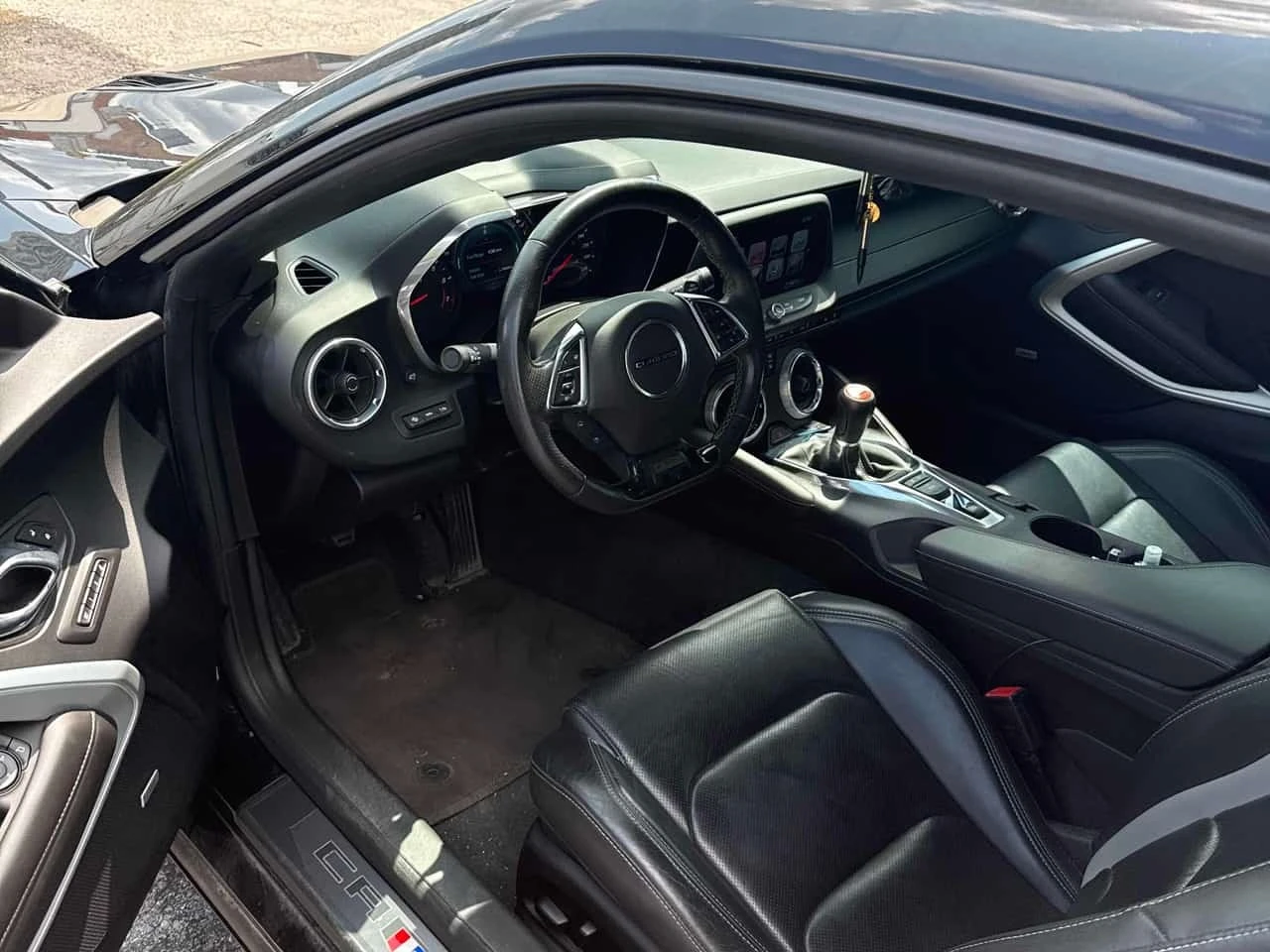 Chevrolet Camaro * 2SS * АВТОКРЕДИТ БЕЗ ПЪРВОНАЧАЛНА ВНОСКА* , снимка 5 - Автомобили и джипове - 55750835