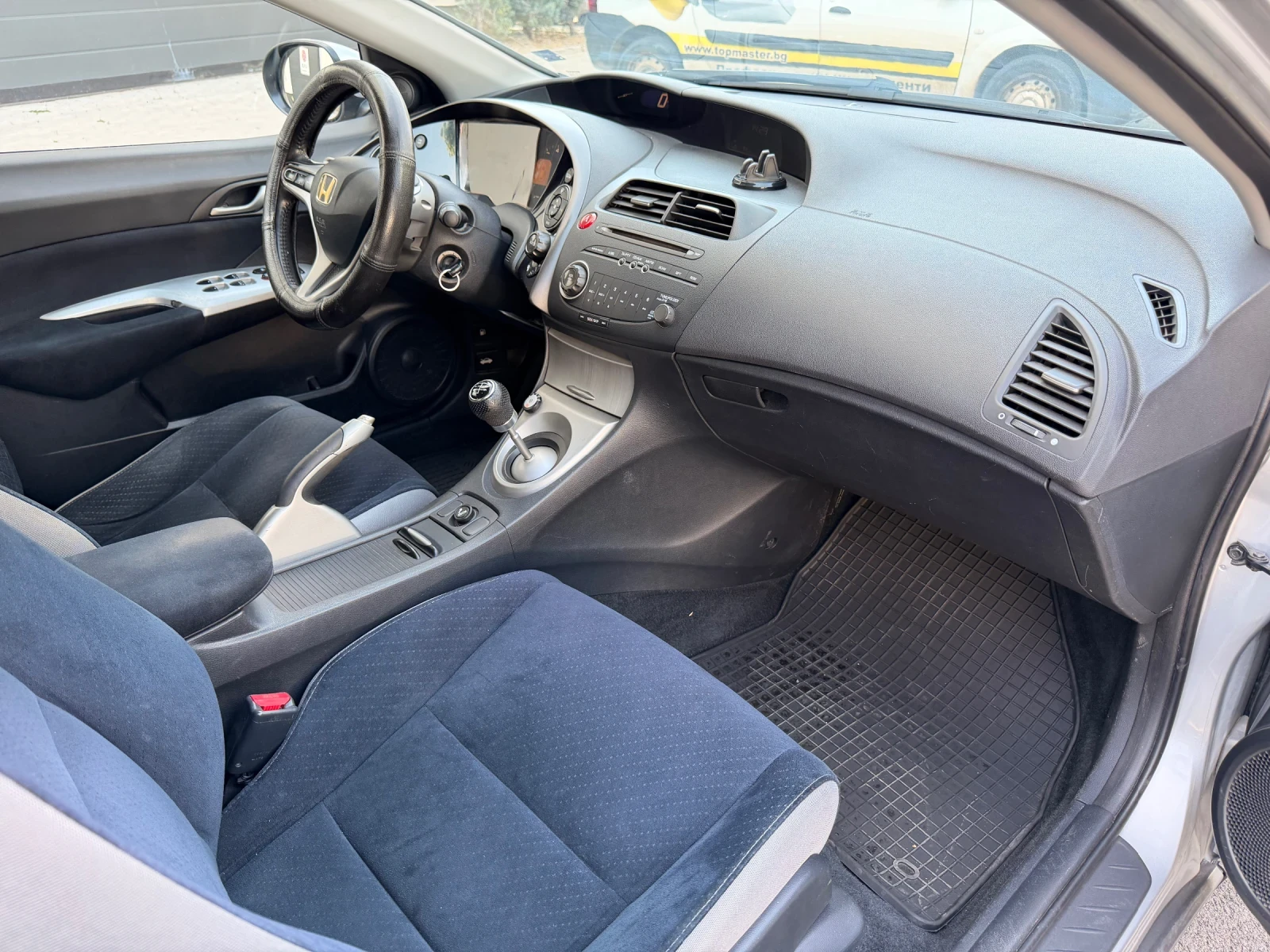 Honda Civic  Климатроник , снимка 9 - Автомобили и джипове - 55877324