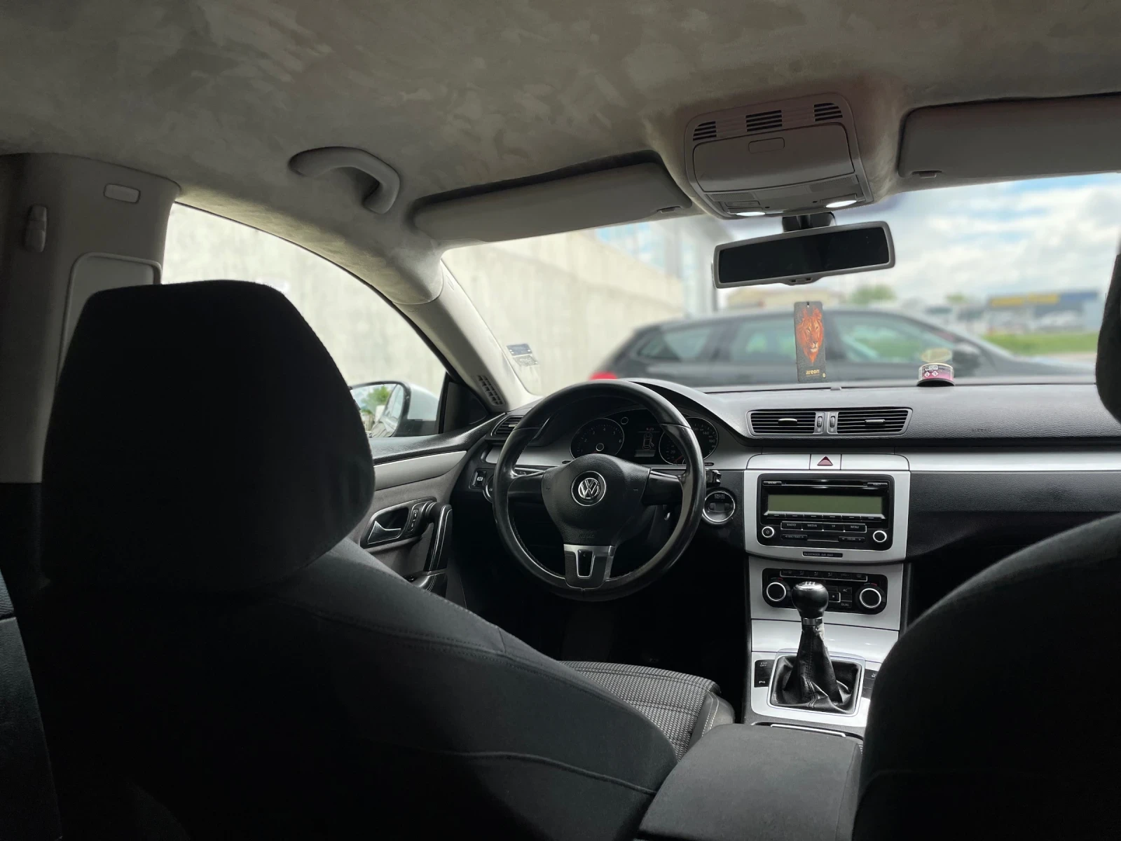 VW Passat, снимка 8 - Автомобили и джипове - 55949540