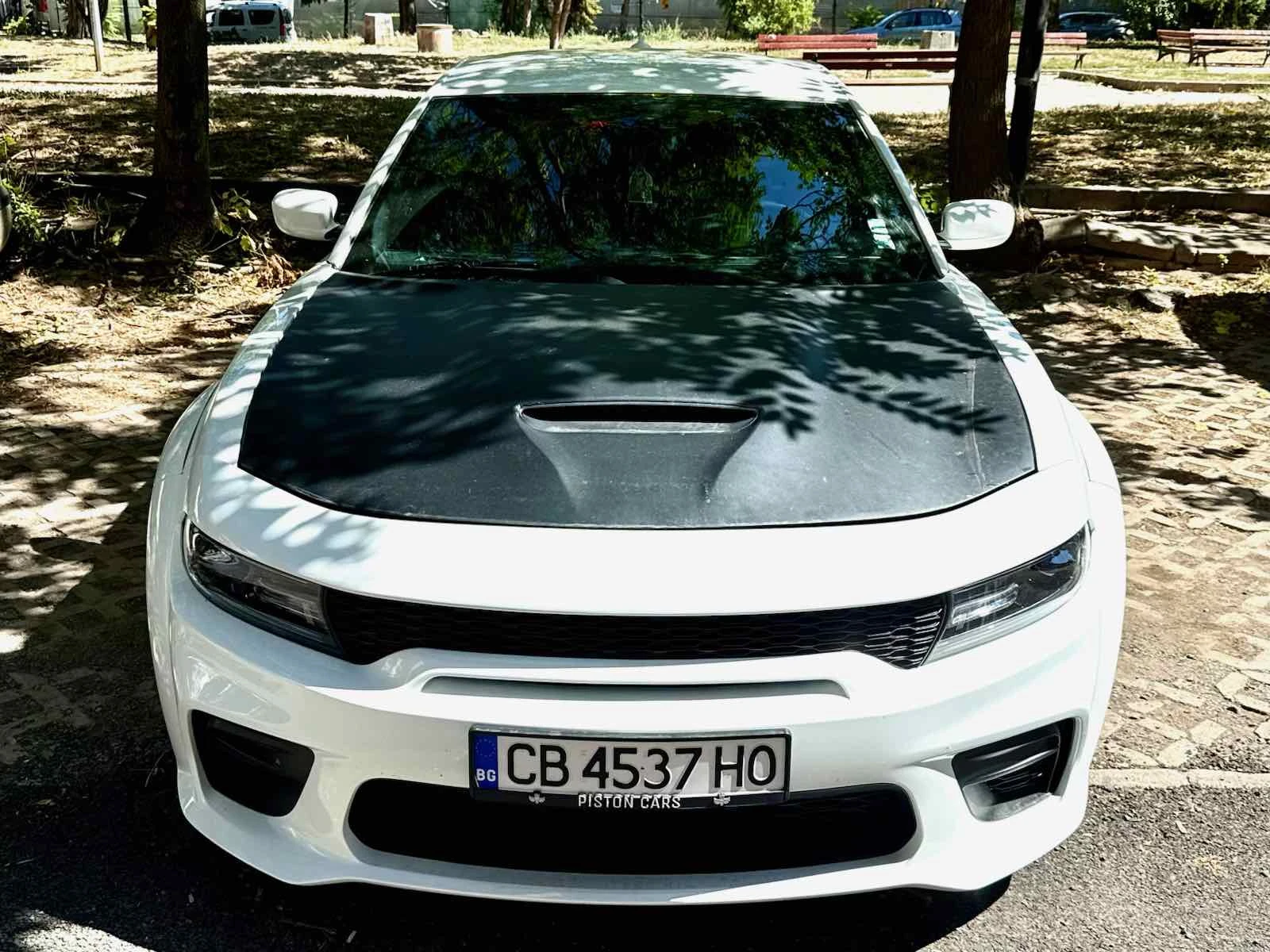 Dodge Charger 5.7 HEMI V8