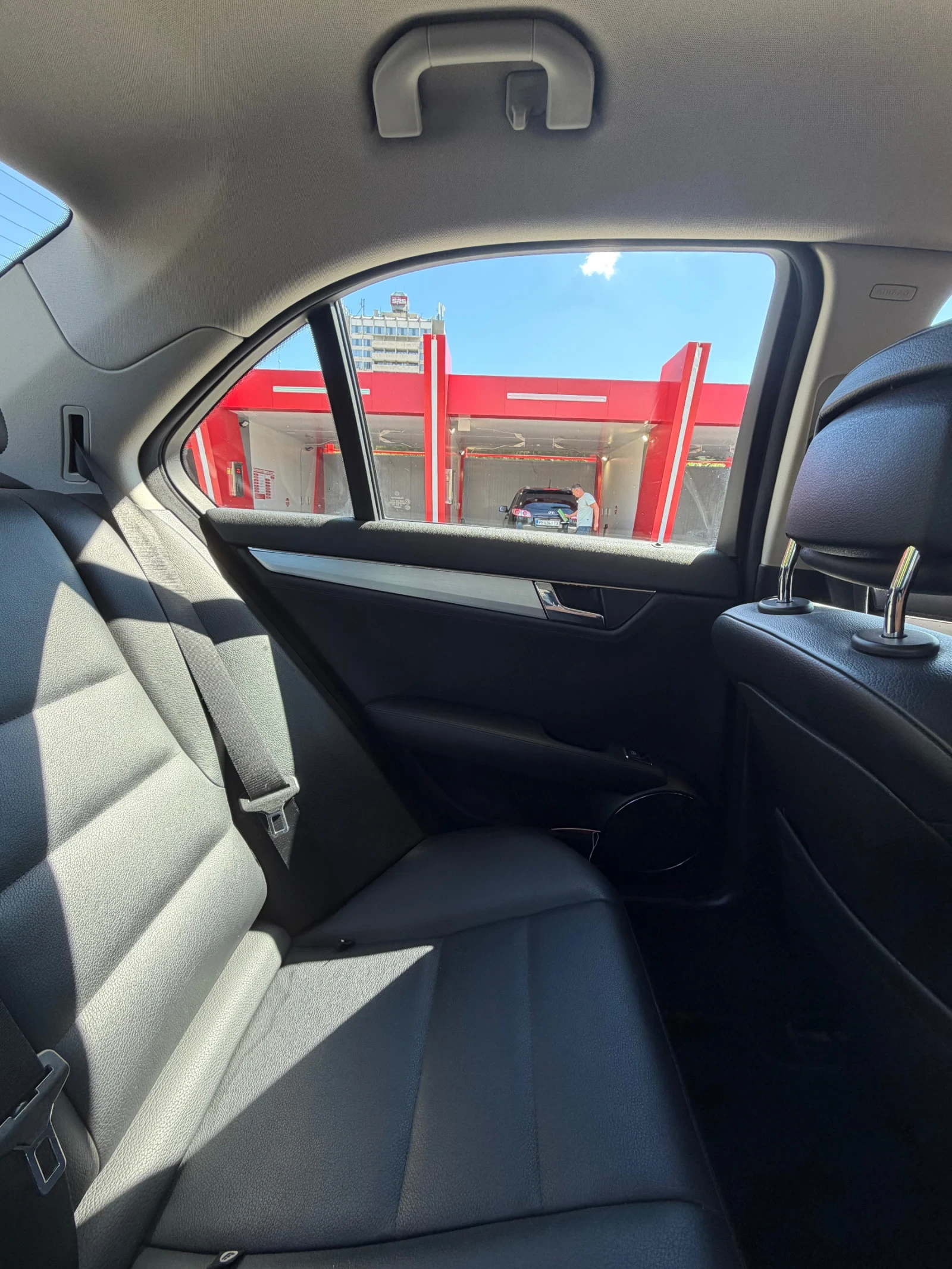 Mercedes-Benz C 280, снимка 11 - Автомобили и джипове - 56132265