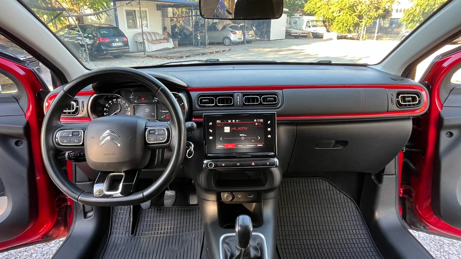 Citroen C3 1.2 i 101000km, снимка 8 - Автомобили и джипове - 56184602