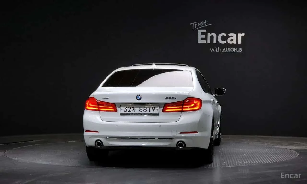 BMW 530 * 530i xDrive Luxury Plus * ���� �� �� | Mobile.bg � ����������� 4