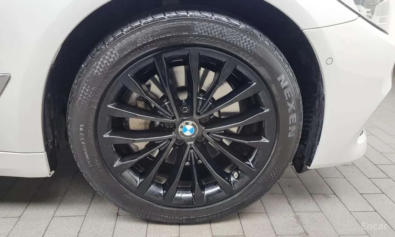 BMW 530 * 530i xDrive Luxury Plus * ���� �� �� | Mobile.bg � ����������� 5