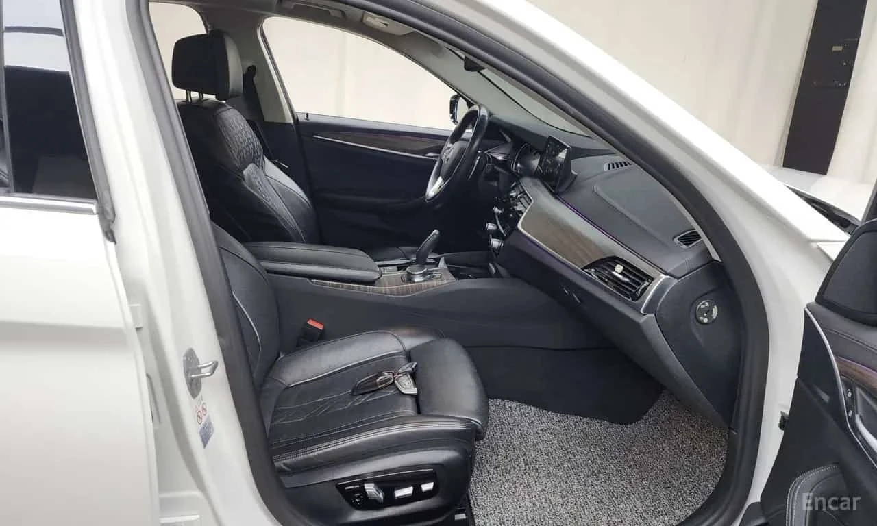 BMW 530 * 530i xDrive Luxury Plus * ���� �� �� | Mobile.bg � ����������� 16