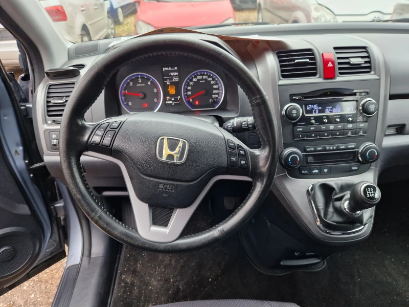 Honda Cr-v Италия, снимка 13 - Автомобили и джипове - 48194678