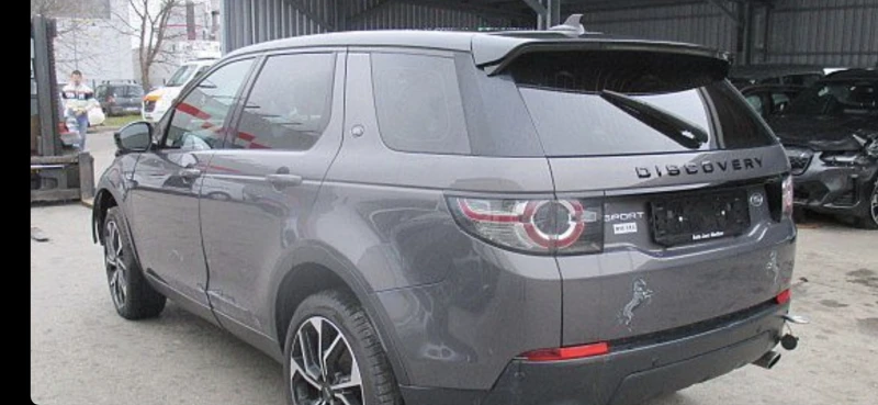 Land Rover Discovery Sport 2.0D 4x4 SPORT, снимка 3 - Автомобили и джипове - 48490235