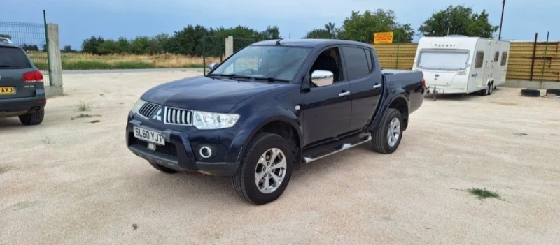 Mitsubishi L200 Пикап, снимка 1 - Автомобили и джипове - 48993008