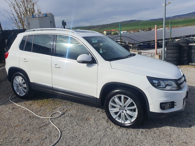 VW Tiguan 2.0TDI 4-MOTION PANORAMA LED FULL, снимка 4 - Автомобили и джипове - 49865823