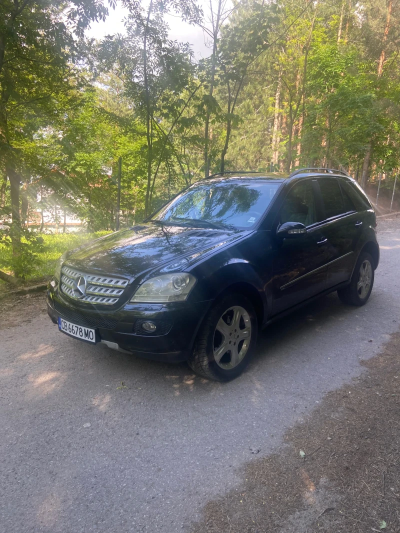 Mercedes-Benz ML 320 3.2 CDI/// 4 Matic///Off road пакет ///224 к.с.///, снимка 2 - Автомобили и джипове - 52622115