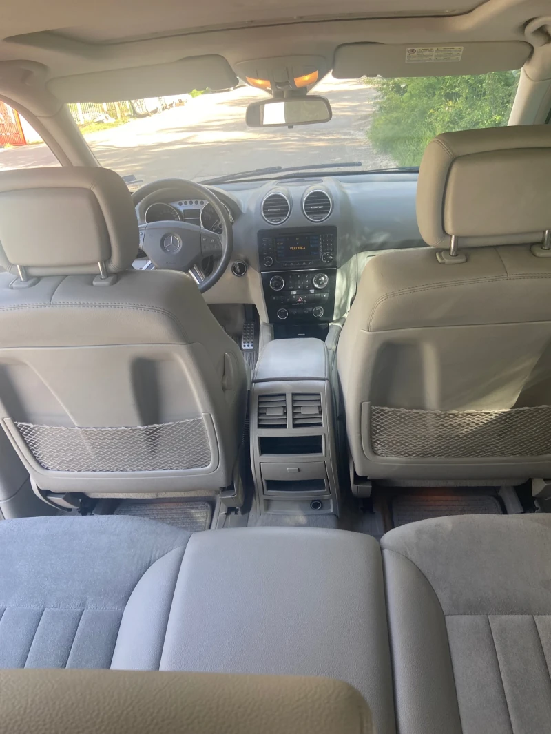 Mercedes-Benz ML 320 3.2 CDI/// 4 Matic///Off road пакет ///224 к.с.///, снимка 9 - Автомобили и джипове - 52622115