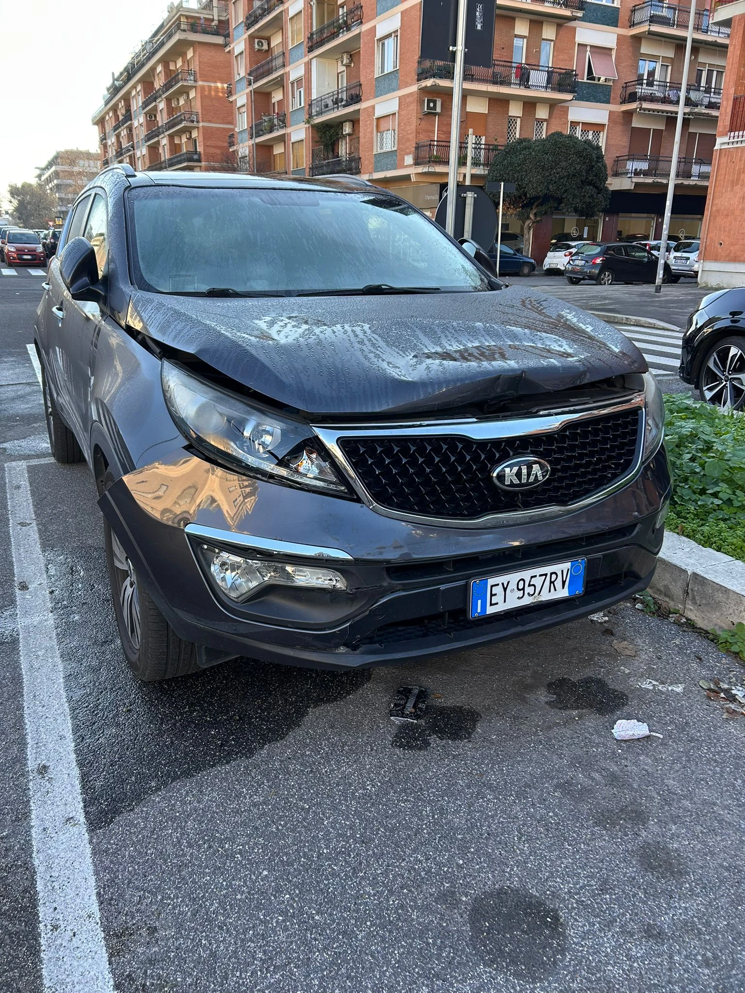 Kia Sportage 1.7CRDI FACELIFT, снимка 1
