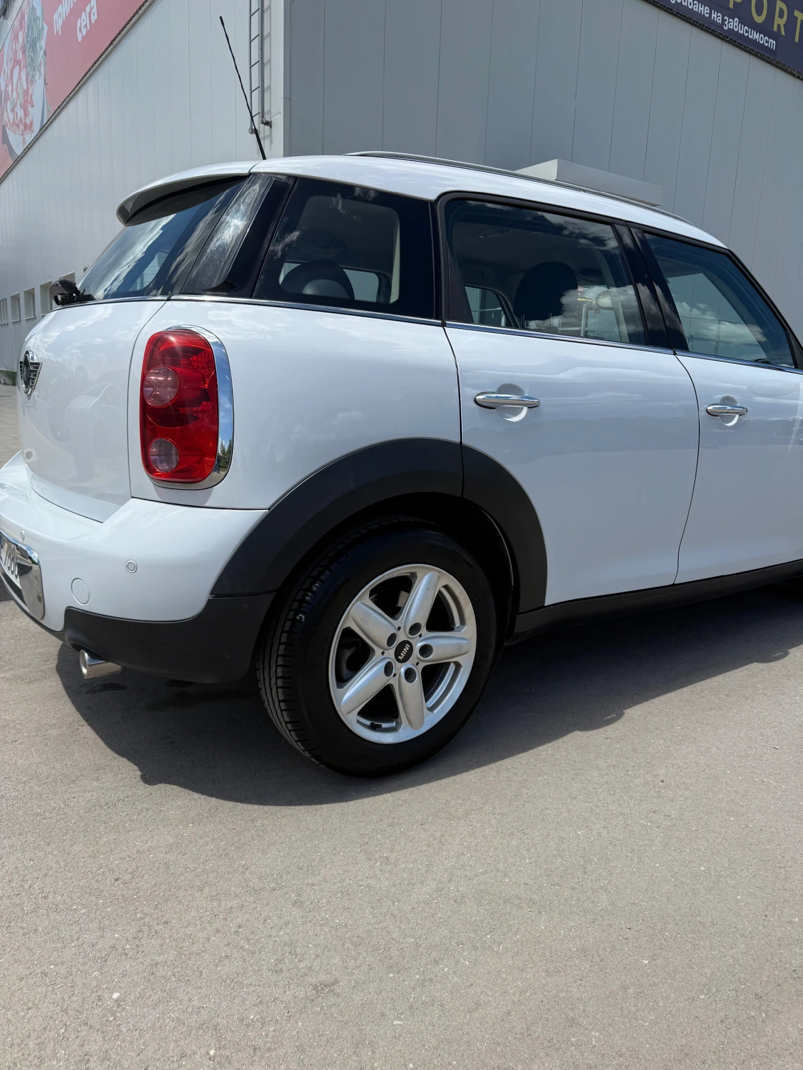 Mini Countryman 1.6 - изображение 7