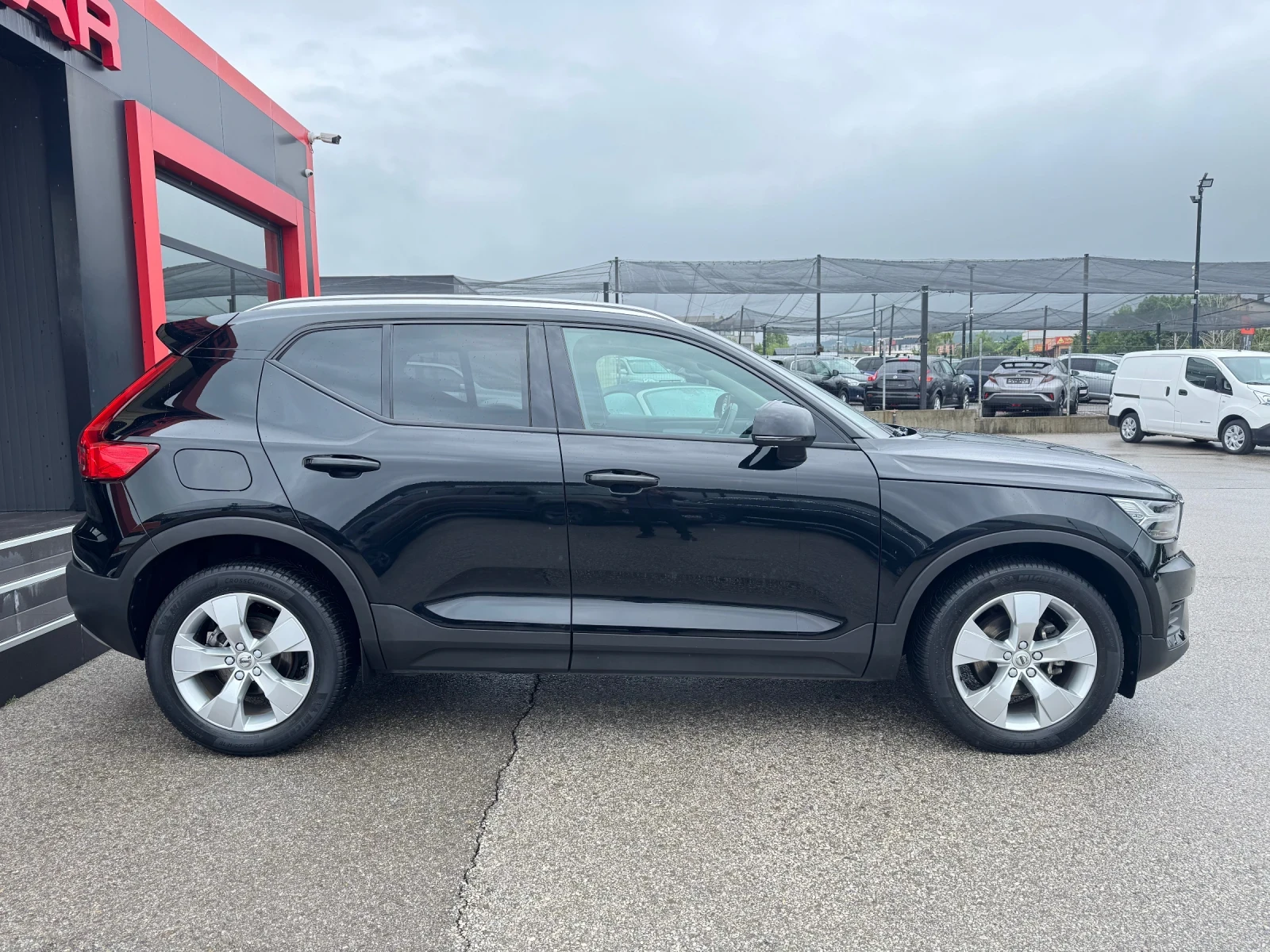 Volvo XC40 D3-DISTRONIC-DISTRONIC-LANE ASSIST-CAMERA-TOP - изображение 5