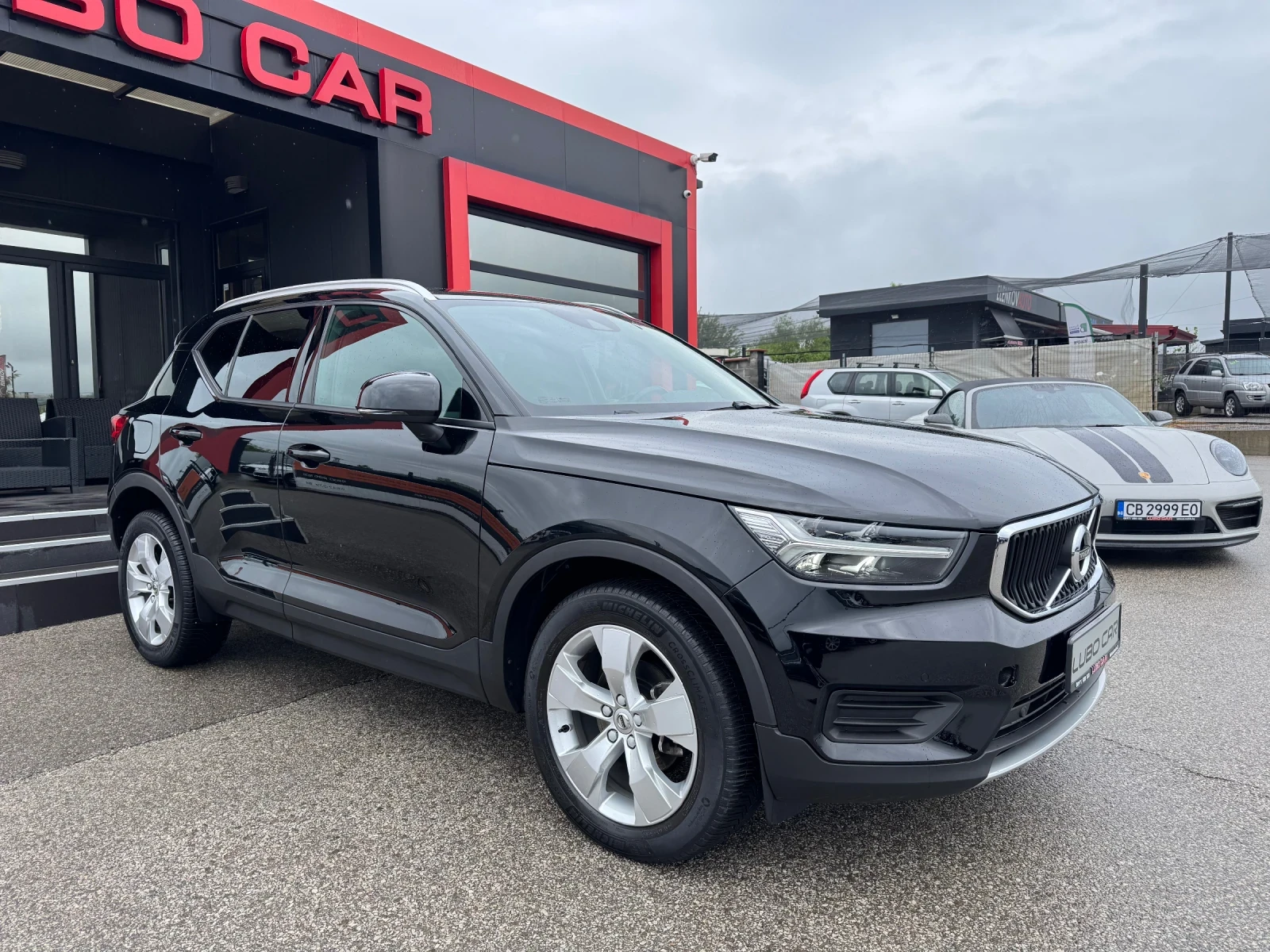 Volvo XC40 D3-DISTRONIC-DISTRONIC-LANE ASSIST-CAMERA-TOP - изображение 6
