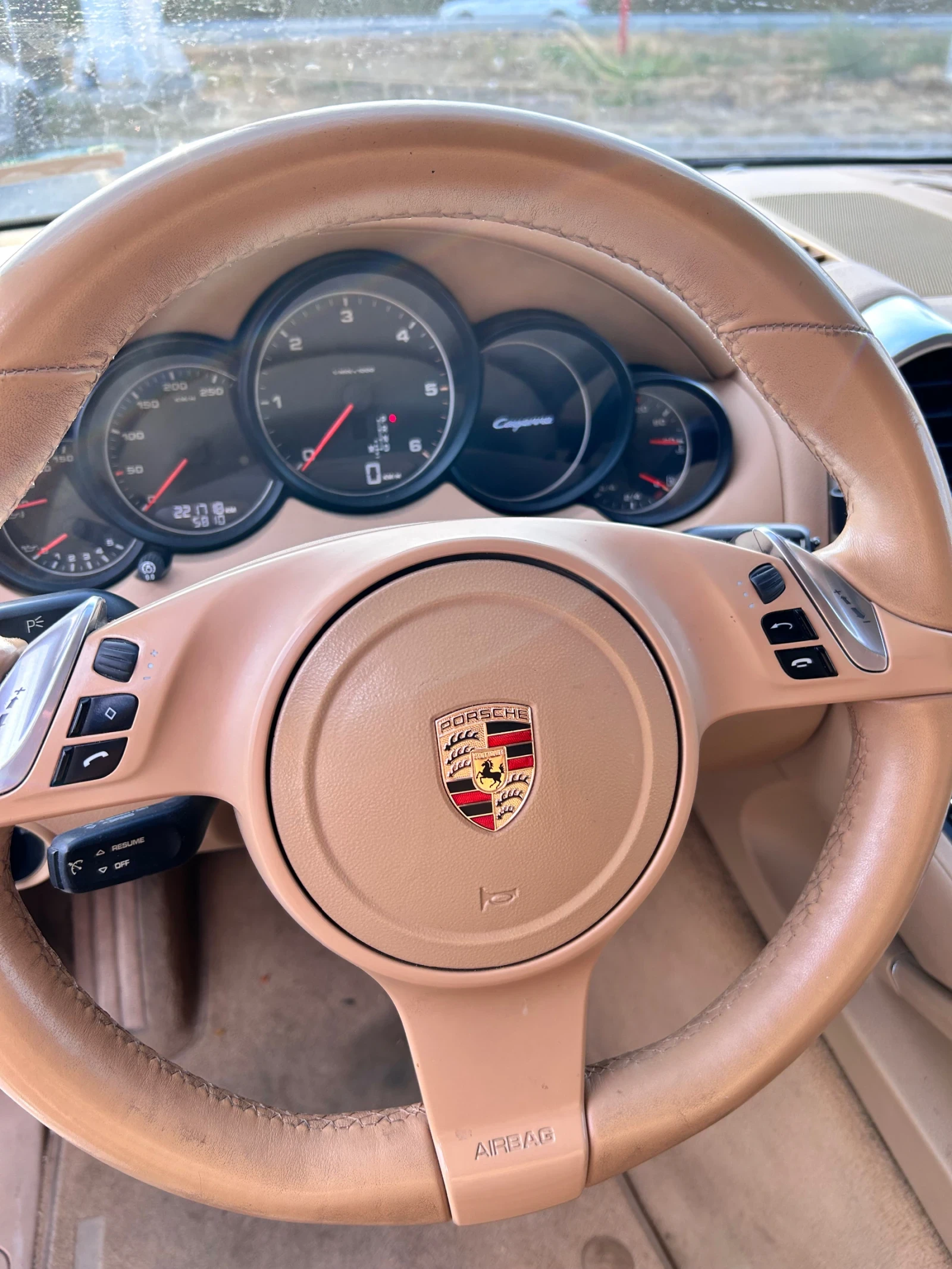 Porsche Cayenne  - изображение 9