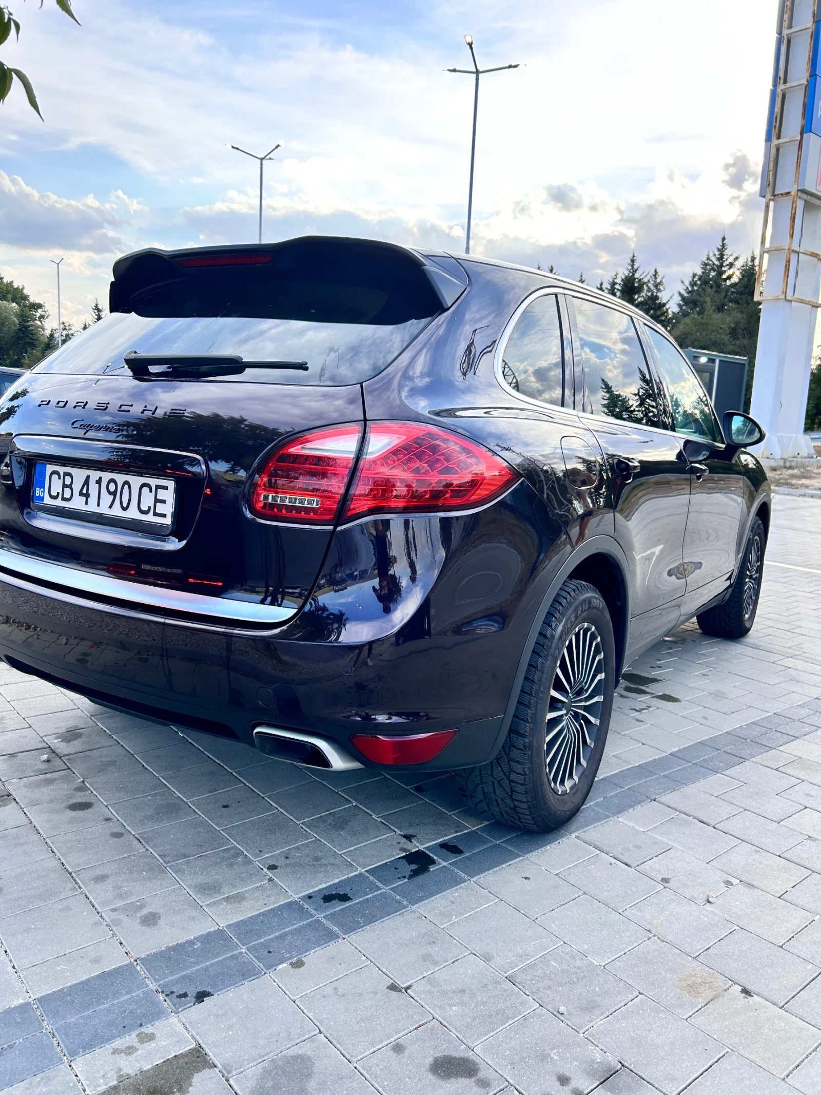 Porsche Cayenne  - изображение 4