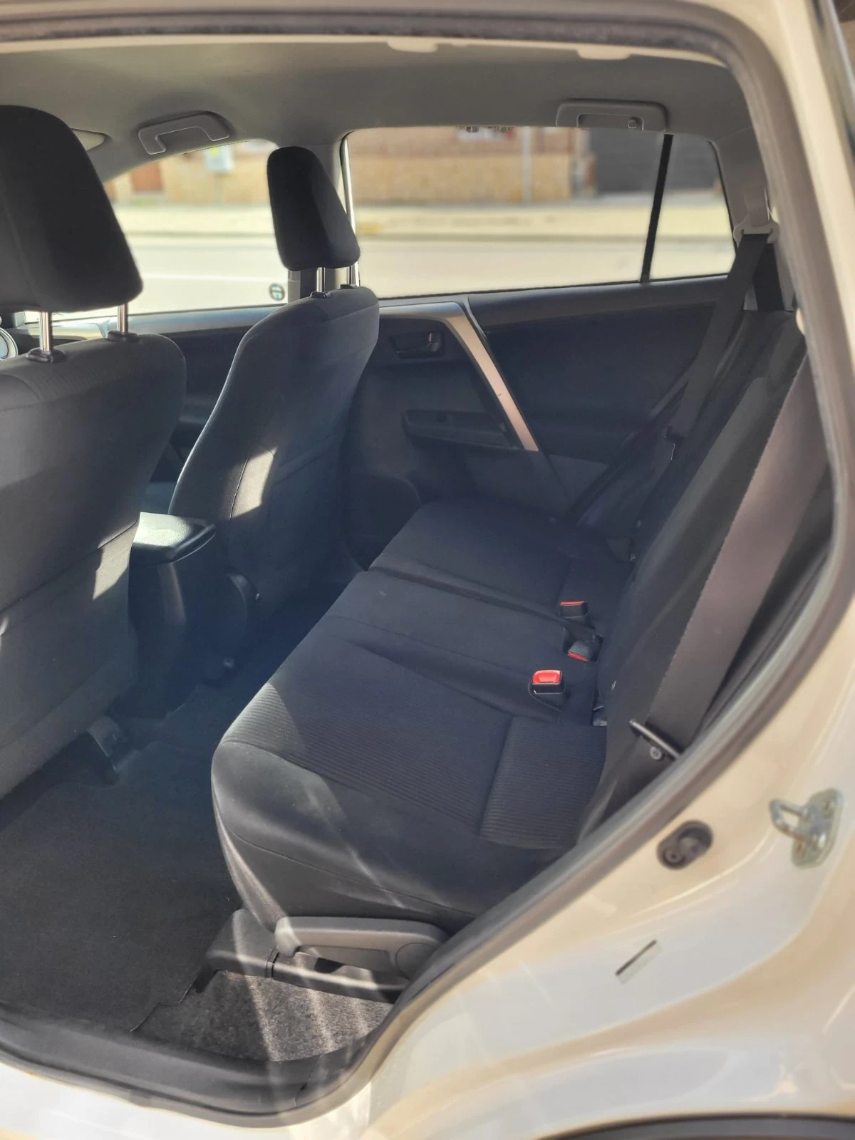 Toyota Rav4 2.5i- 4x4 | Mobile.bg — изображение 5