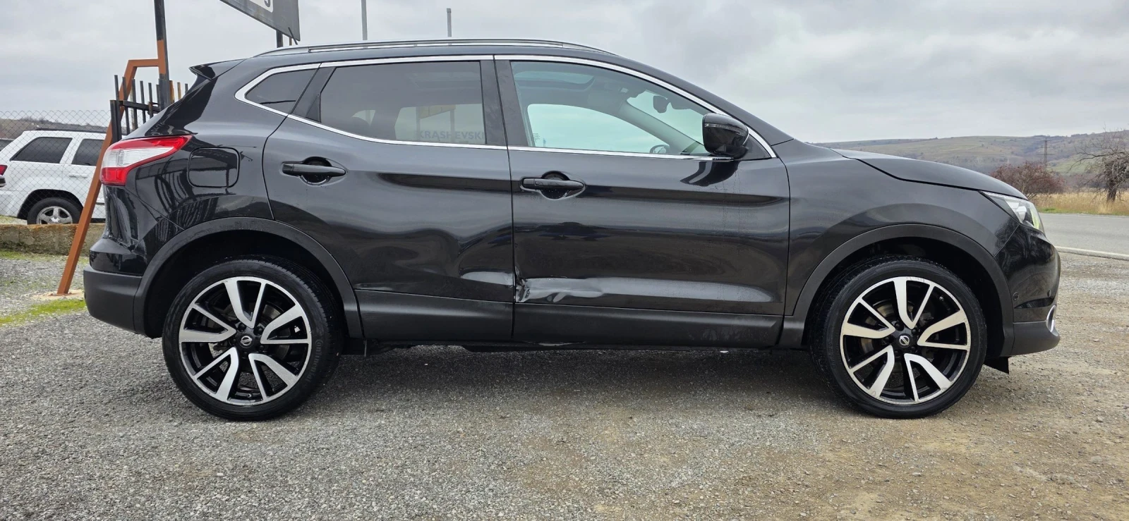 Nissan Qashqai 1.6 Dci/Tekna/4?4/Panorama/360 Camera | Mobile.bg � ����������� 3
