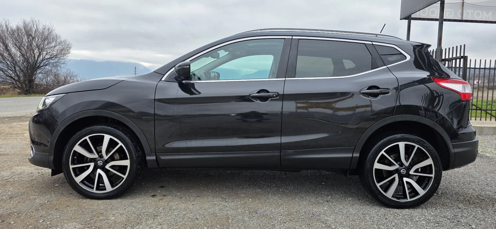 Nissan Qashqai 1.6 Dci/Tekna/4?4/Panorama/360 Camera | Mobile.bg � ����������� 2
