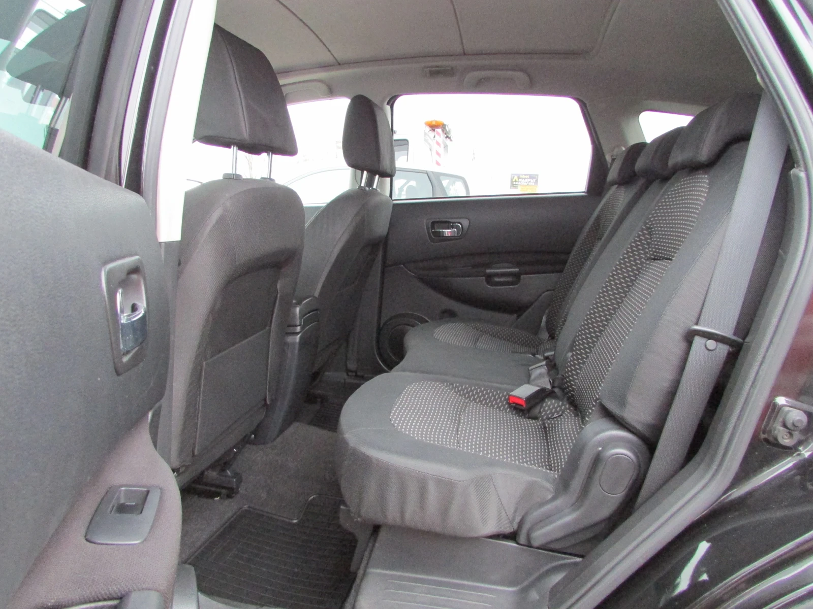 Nissan Qashqai 2.0DCI 4X4 7M ПАНОРАМА - изображение 8