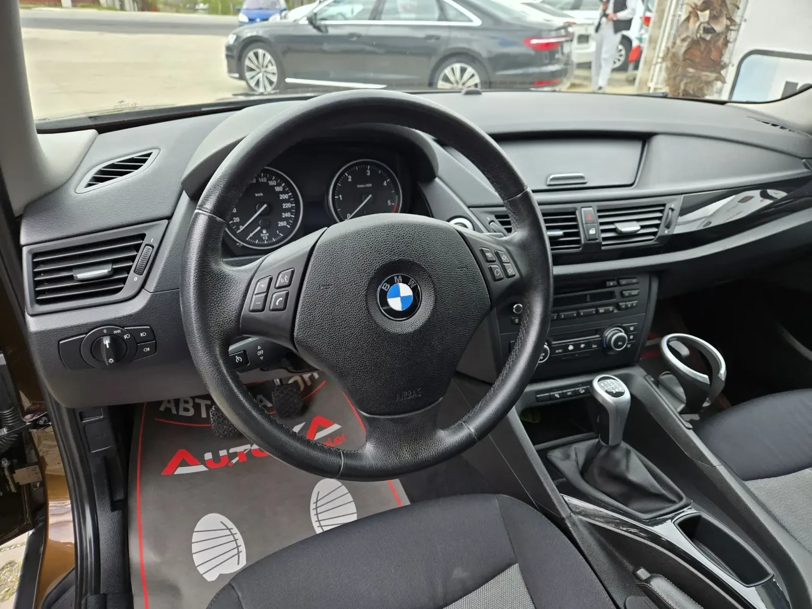 BMW X1 2.0D-143кс= 4х4= КСЕНОН= АВТОПИЛОТ= ПАРКТРОНИК, снимка 8 - Автомобили и джипове - 54180967