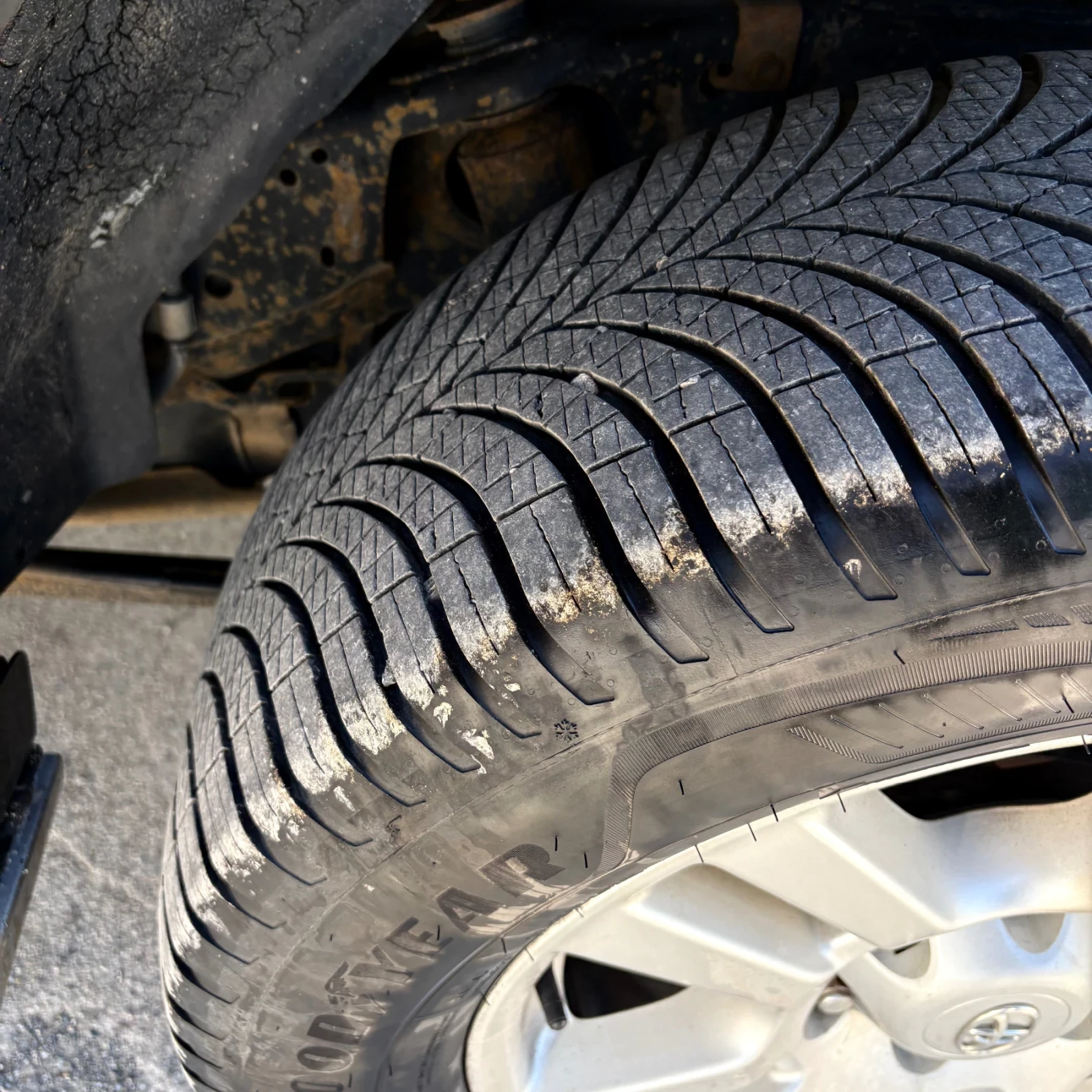 Toyota Land cruiser, снимка 7 - Автомобили и джипове - 54335849