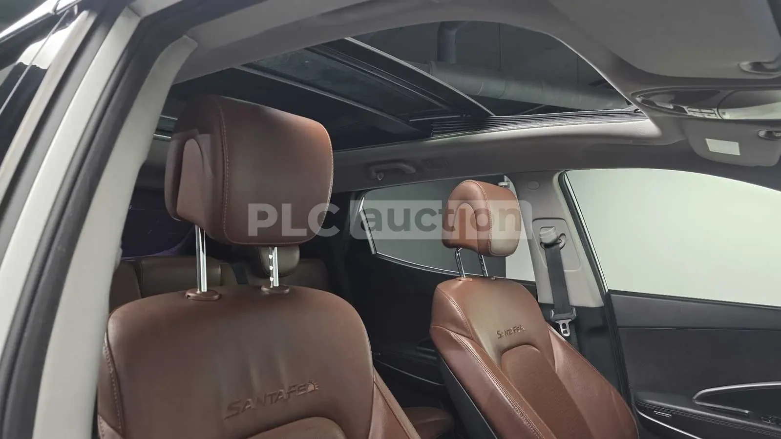 Hyundai Santa fe 2.0| ОБДУХ| КАМЕРА| PANO| вкл.ТЕХНОТЕСТ, снимка 2 - Автомобили и джипове - 54617997