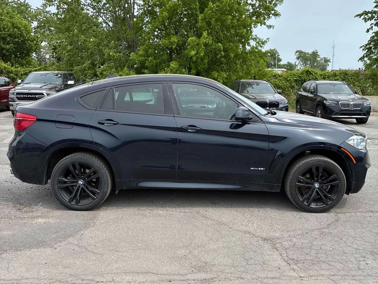 BMW X6 | HARMAN KARDON | HUD | ПАНОРАМА | CARFAX | , снимка 3 - Автомобили и джипове - 54796573