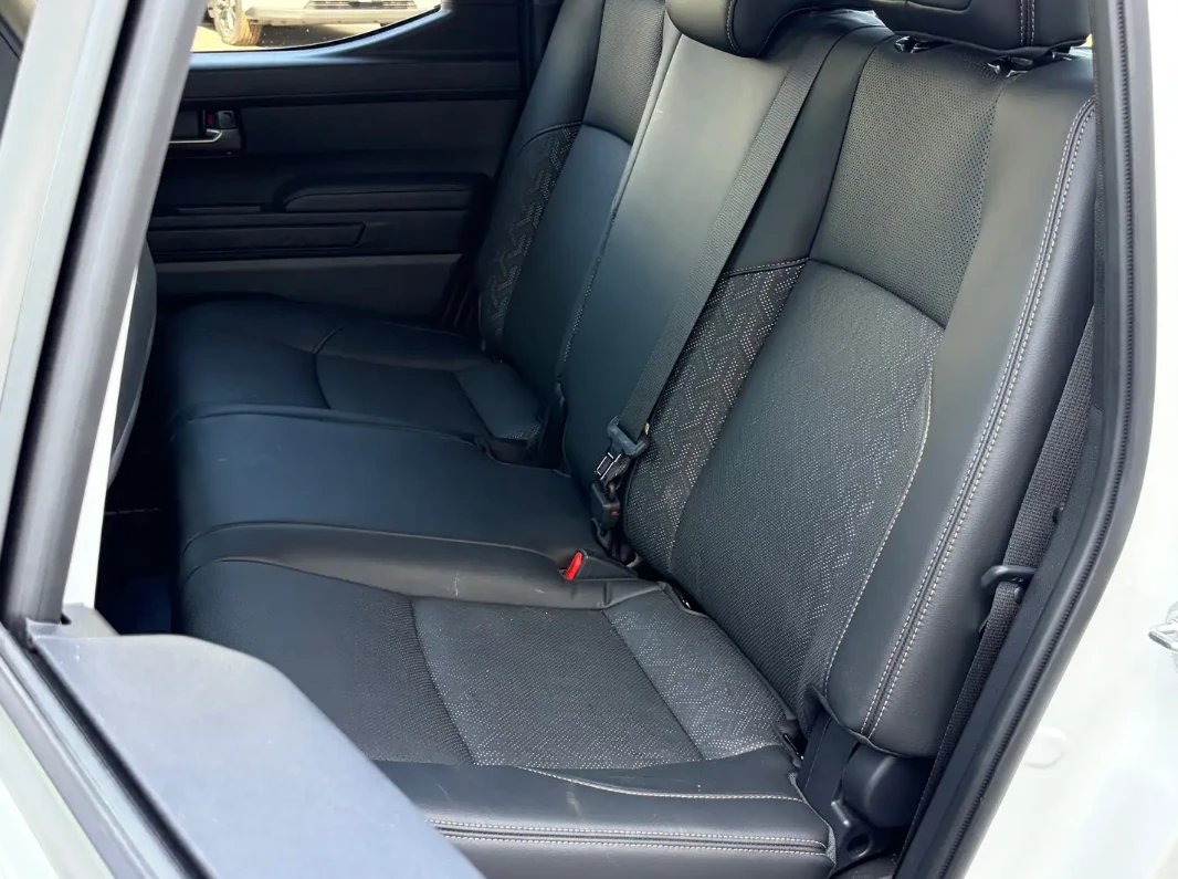 Toyota Tacoma LIMITED i-FORCE MAX HYBRID-LUXURY, снимка 14 - Автомобили и джипове - 55801458