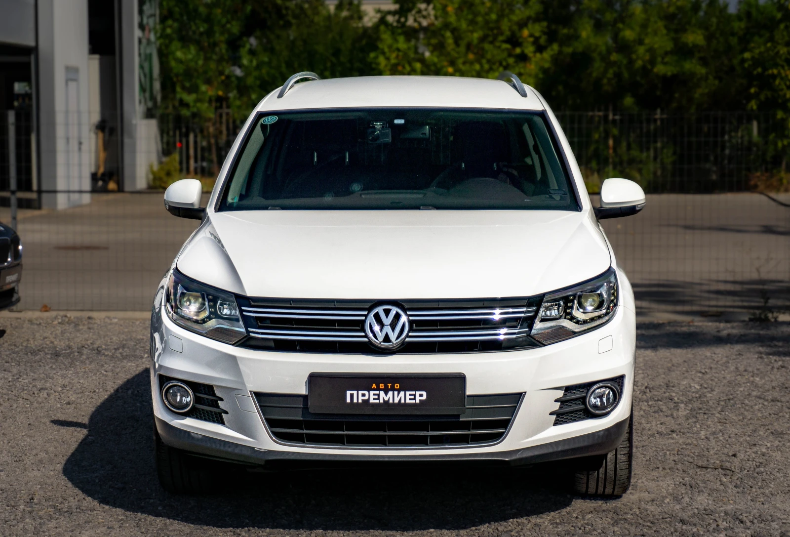 VW Tiguan 2.0TDI-4Motion-100, 103 КМ!, снимка 2 - Автомобили и джипове - 55847398