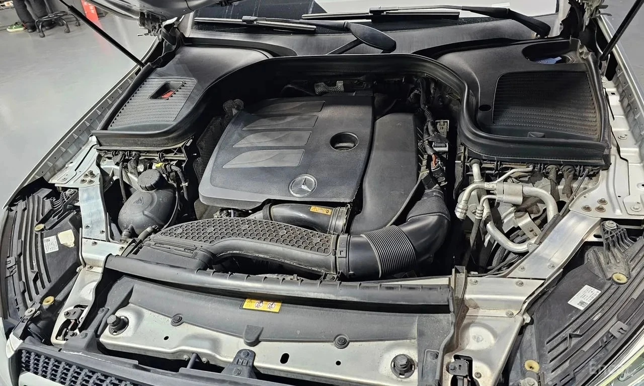 Mercedes-Benz GLC * GLC300 4MATIC Coupe * ЦЕНА ДО БГ, снимка 17 - Автомобили и джипове - 55887497