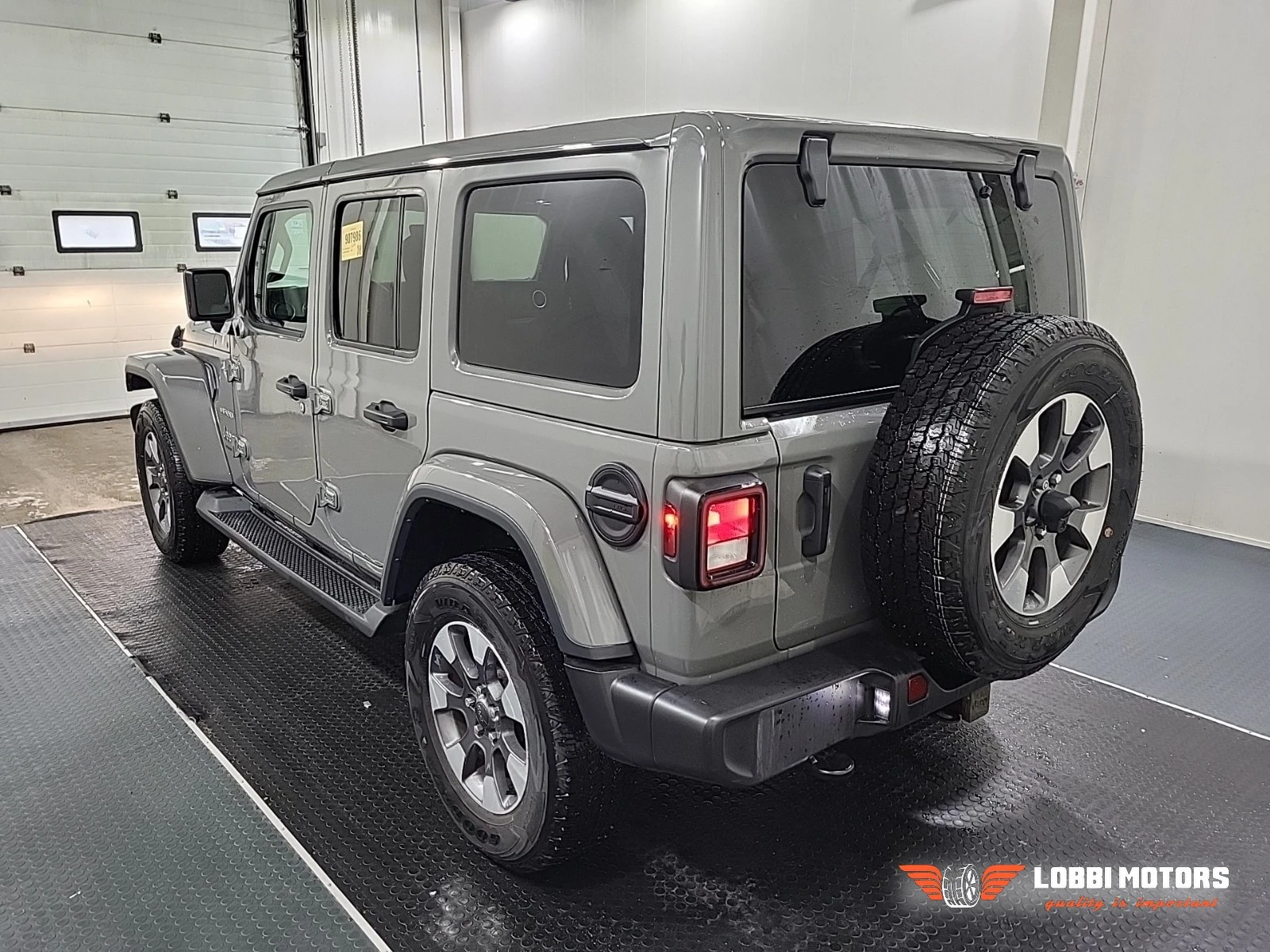 Jeep Wrangler, снимка 4 - Автомобили и джипове - 55992854