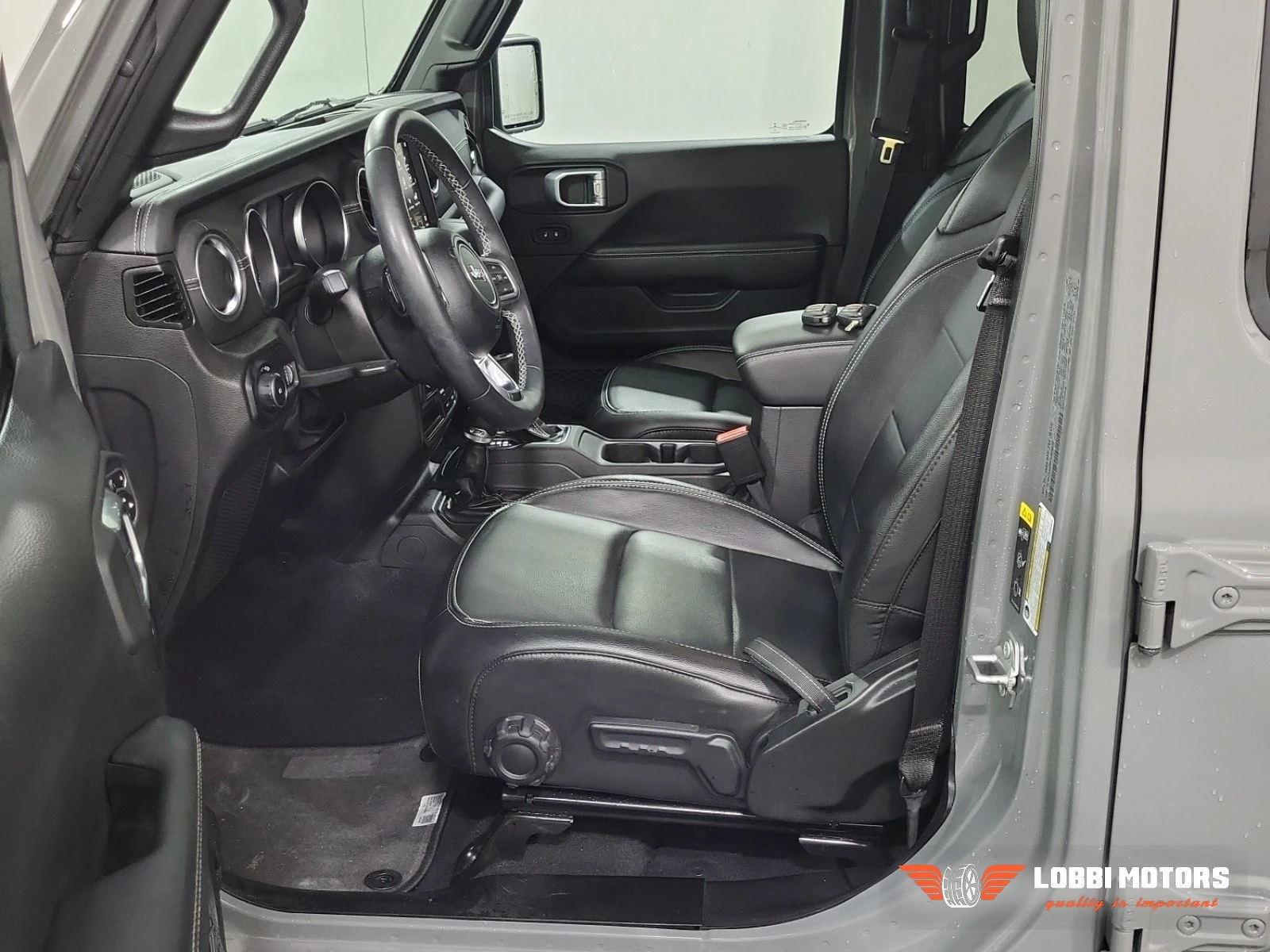 Jeep Wrangler, снимка 5 - Автомобили и джипове - 55992854