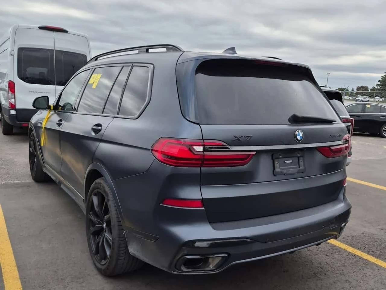 BMW X7 * * xDrive40i * M-Sport * CARFAX * Един собственик, снимка 4 - Автомобили и джипове - 56266031