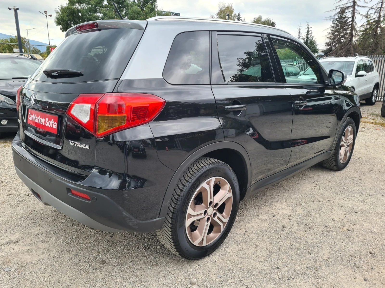 Suzuki Vitara 1.6i 16V 120p.s  / EVRO 6B , снимка 5 - Автомобили и джипове - 56288434