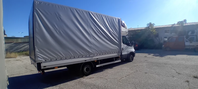 Iveco Daily 35-180 , снимка 4 - Бусове и автобуси - 47424604