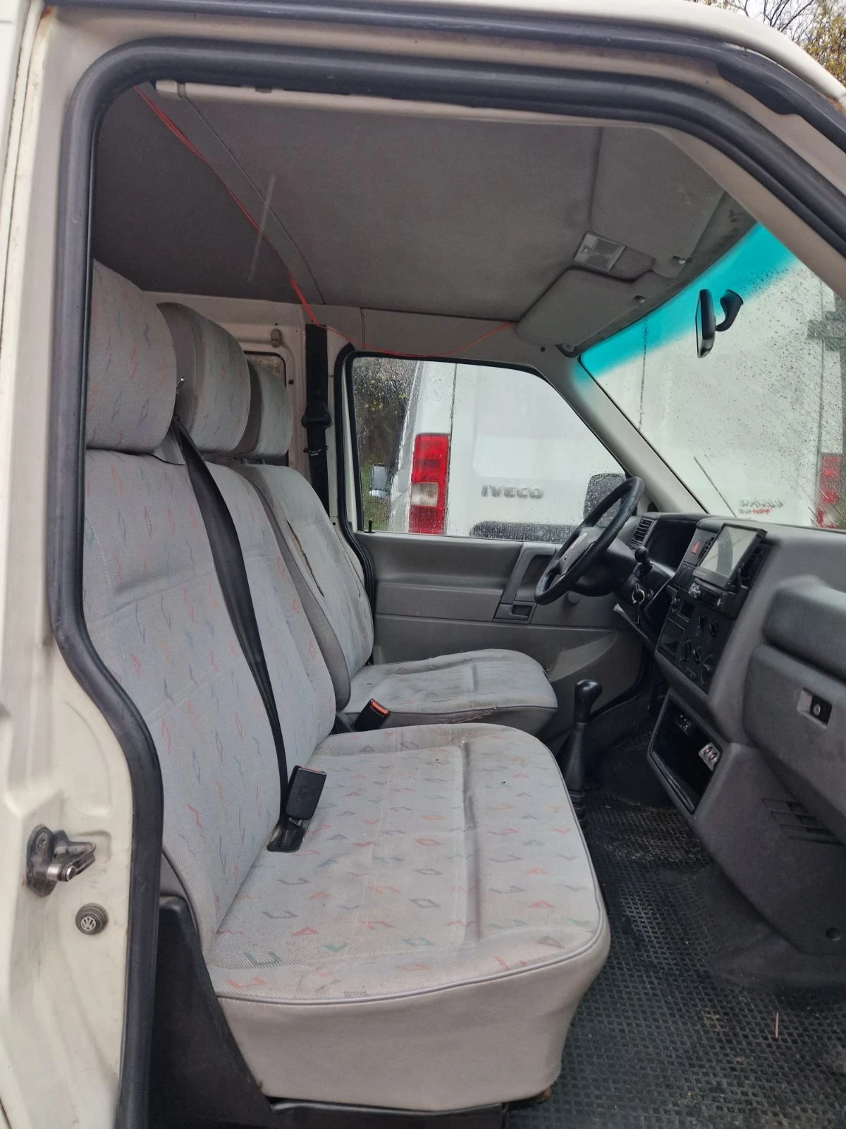 VW Transporter 2.5 TDI  - изображение 3