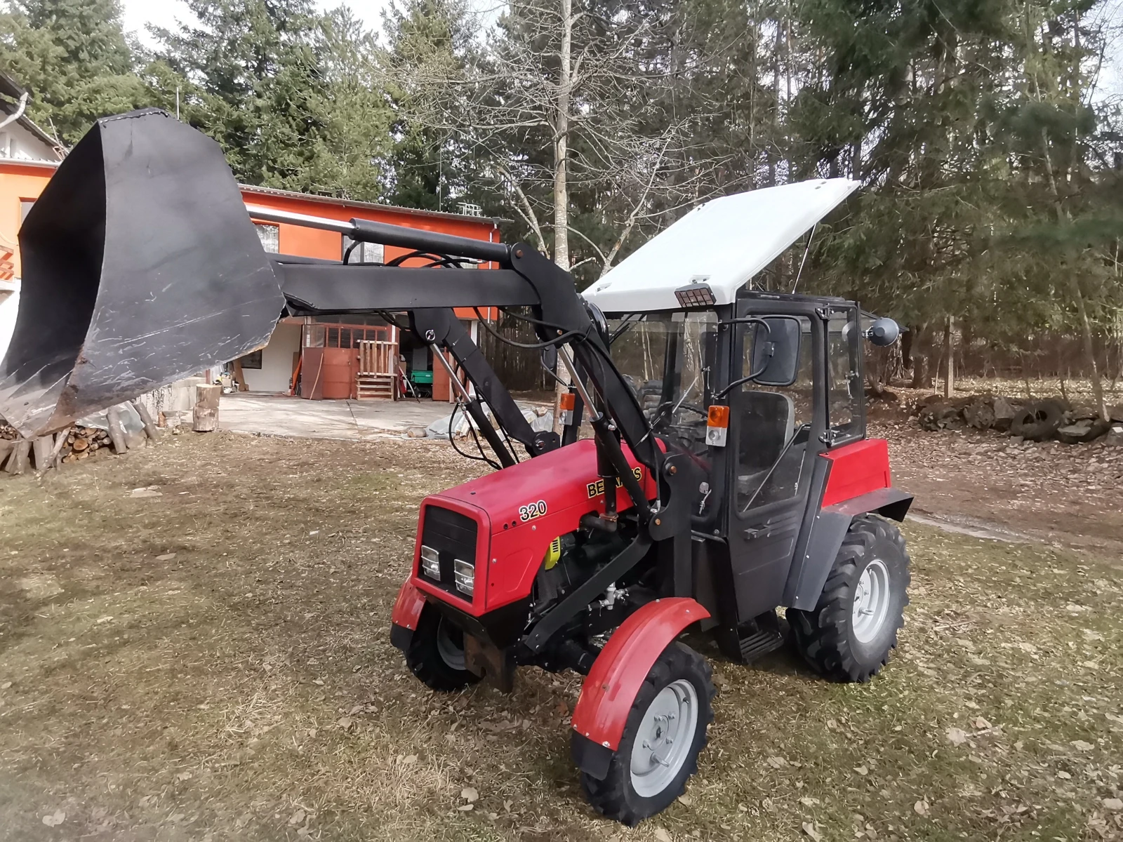 Трактор Беларус 320.4 - изображение 2