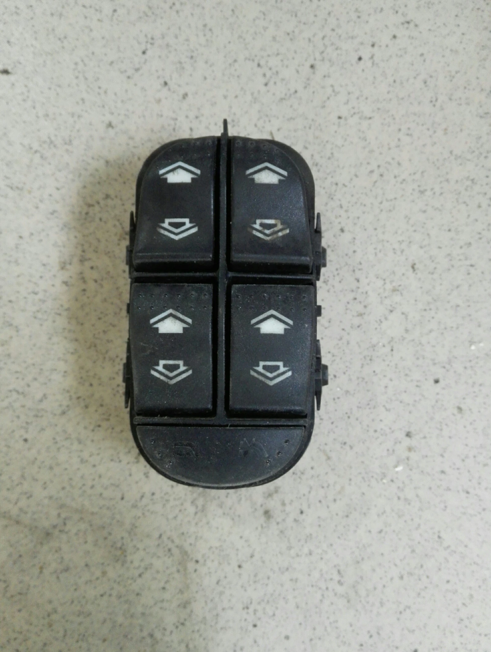 ������� �� ������ ������ ���� ���� ����� ����� 1.8���� | Mobile.bg � ����������� 1