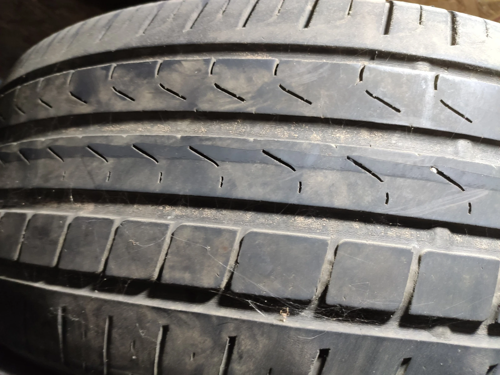 Гуми Летни 205/55R16, снимка 2 - Гуми и джанти - 54001387